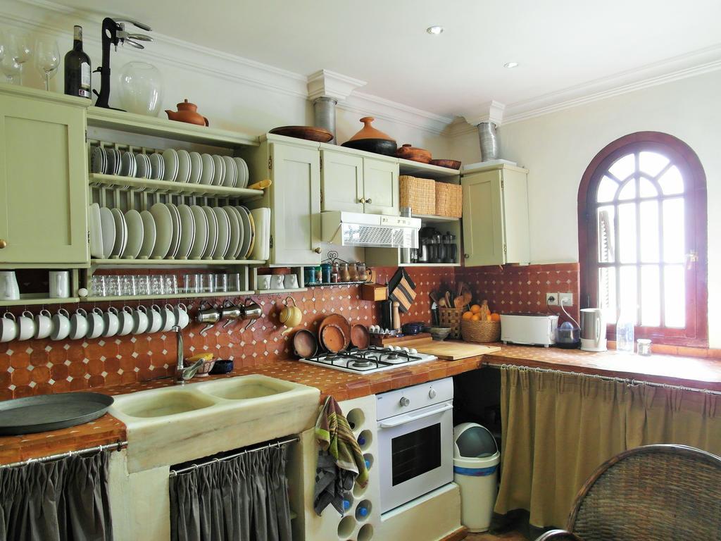 Christina'S House Bed & Breakfast Asilah Eksteriør bilde